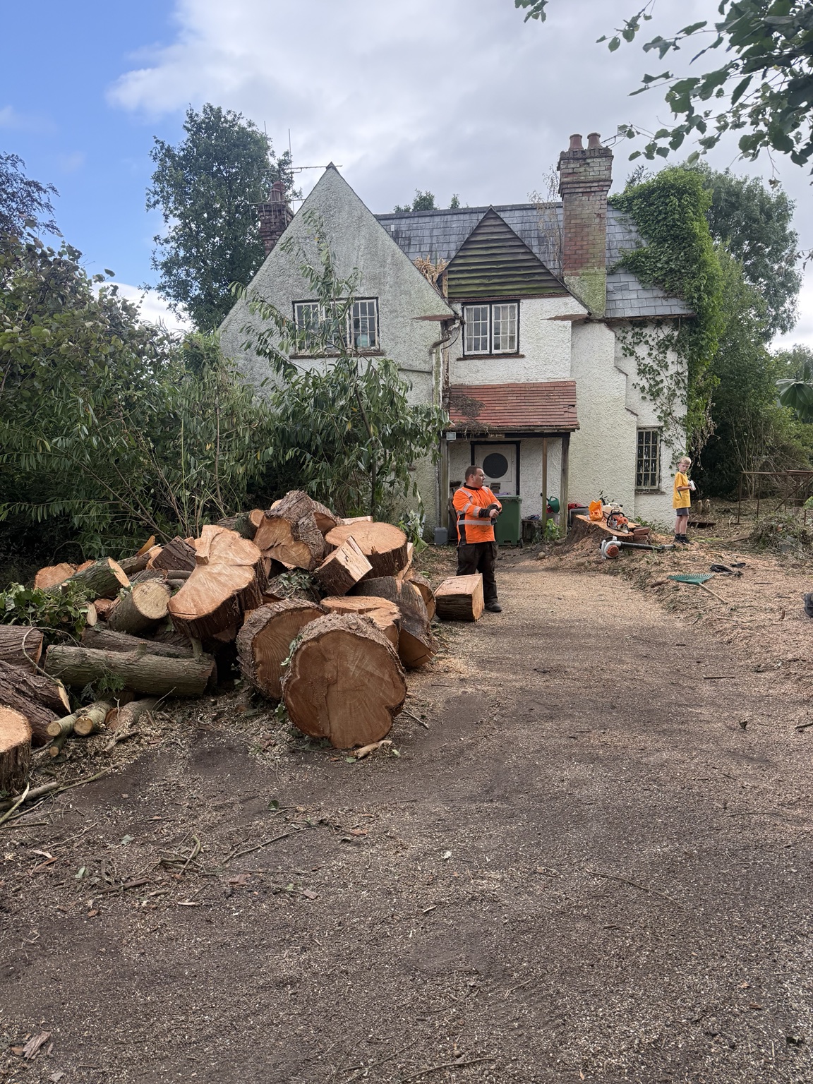 Recent Y Prennydd tree and countryside work in South Wales